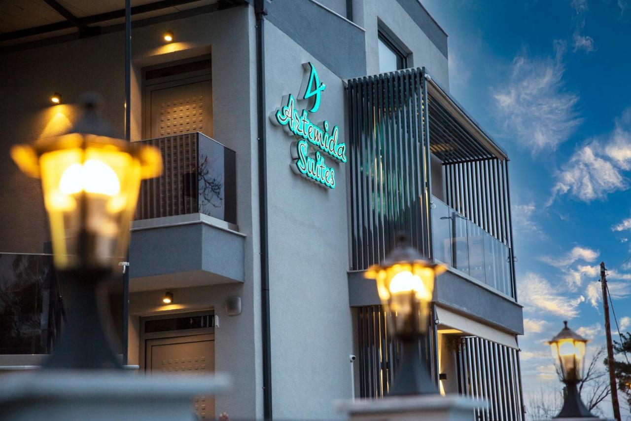 Artemida Suites Hanioti Buitenkant foto