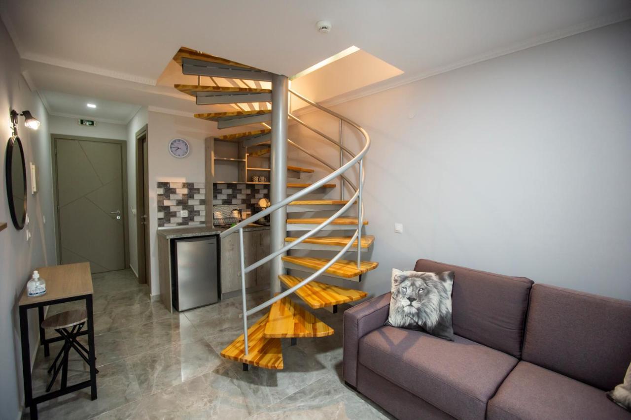 Artemida Suites Hanioti Buitenkant foto