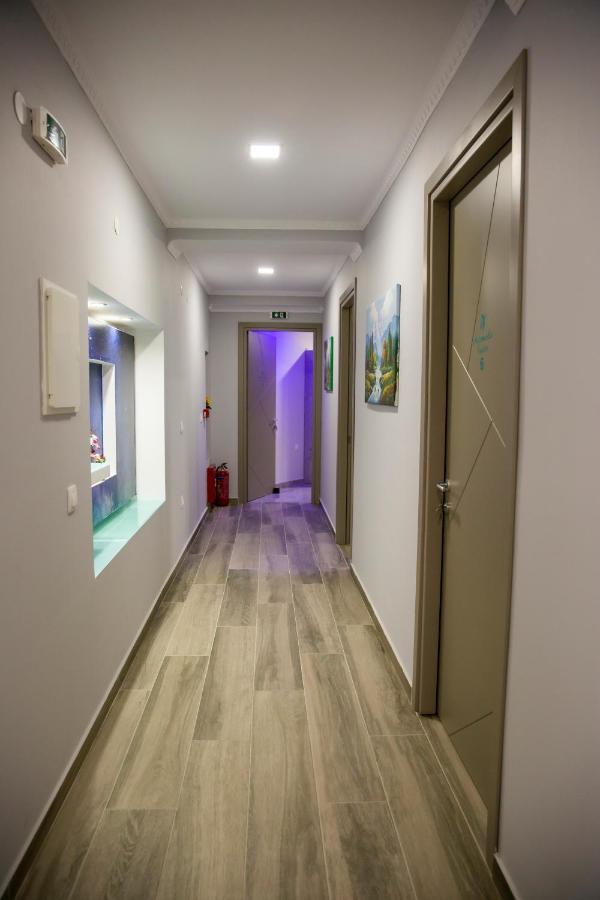 Artemida Suites Hanioti Buitenkant foto