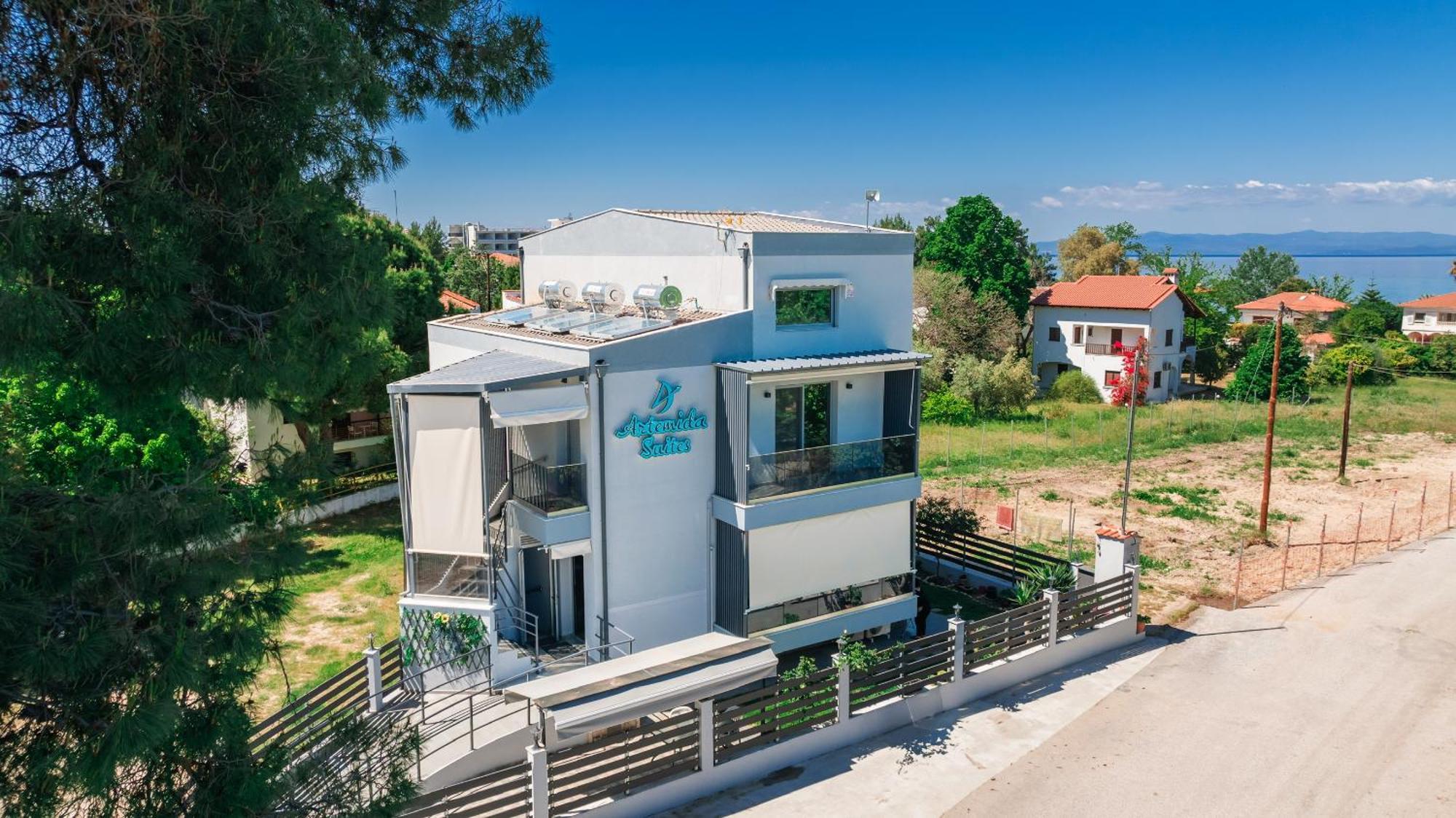 Artemida Suites Hanioti Buitenkant foto